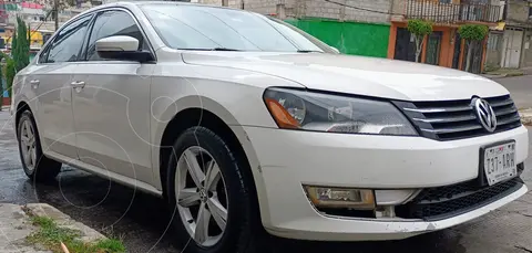 Volkswagen Passat Tiptronic Sportline usado (2015) color Blanco precio $192,000