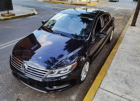 Volkswagen Passat 2.0 Lujo usado (2015) color Negro precio $175,000