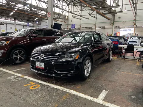 Volkswagen Passat Tiptronic Comfortline usado (2015) color Negro financiado en mensualidades(enganche $58,500 mensualidades desde $4,850)