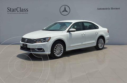 foto Volkswagen Passat Tiptronic Comfortline usado (2017) color Blanco precio $259,900