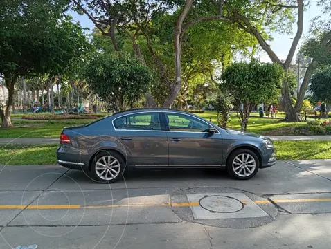 Volkswagen Passat B6 1.8L T Tiptronic Highline usado (2013) color Gris precio u$s9,500