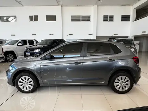 Volkswagen Polo 5P 1.6L Track MSi usado (2023) color Gris financiado en cuotas(anticipo $2.200.000 cuotas desde $290.000)