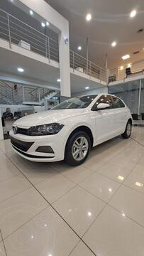 Volkswagen Polo 5P Trendline nuevo color Blanco financiado en cuotas(anticipo $680.000 cuotas desde $38.500)