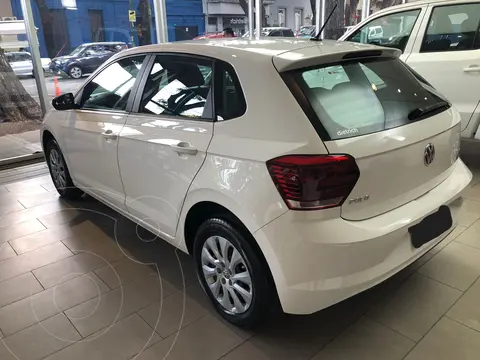 Volkswagen Polo 5P 1.6 Msi Trendline usado (2023) color Blanco precio $7.200.000