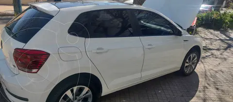 Volkswagen Polo 5P Highline Aut usado (2020) color Blanco precio $19.000.000