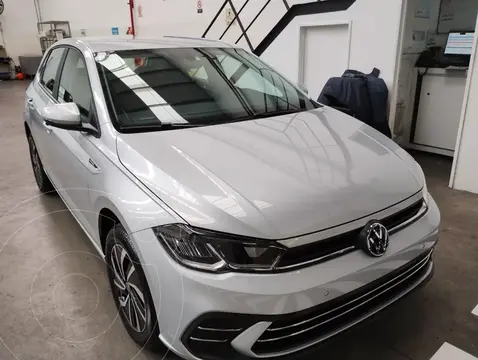 Volkswagen Polo 5P 1.6L MSi nuevo color Gris Platino financiado en cuotas(anticipo $7.000.000 cuotas desde $200.000)