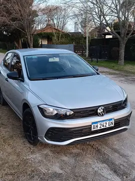 Volkswagen Polo 5P 1.6L Track MSi usado (2024) color Gris financiado en cuotas(anticipo $6.000.000)