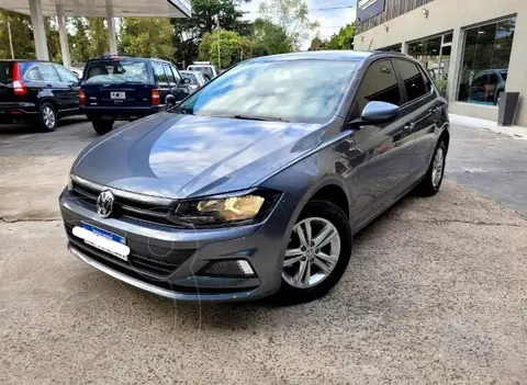 Volkswagen Polo 5P Highline usado (2021) color Azul Noche financiado en cuotas(anticipo $2.500.000)