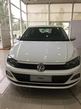 Volkswagen Polo 5P Trendline nuevo color Blanco financiado en cuotas(anticipo $967.610 cuotas desde $66.000)