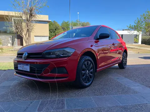 Volkswagen Polo 5P Trendline usado (2018) color Rojo Tornado precio $8.300.000