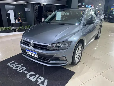 Volkswagen Polo 5P Trendline usado (2023) color Gris financiado en cuotas(anticipo $2.500.000 cuotas desde $250.000)