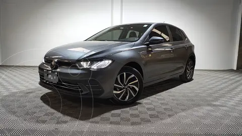 Volkswagen Polo 5P 1.0L Highline 170 TSi usado (2025) color Gris precio $32.340.000