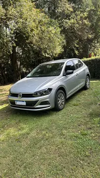 Volkswagen Polo 5P Trendline usado (2022) color Gris financiado en cuotas(anticipo $2.500.000 cuotas desde $250.000)