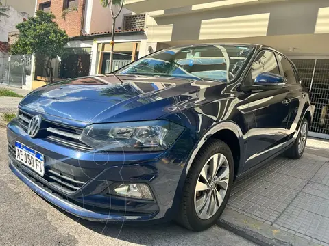 Volkswagen Polo 5P Comfortline usado (2020) color Azul financiado en cuotas(anticipo $2.400.000 cuotas desde $234.000)