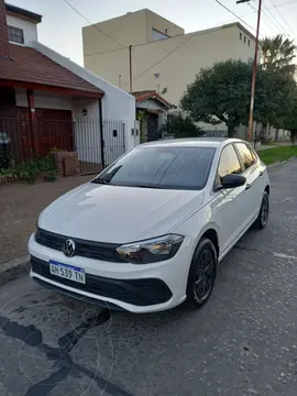Volkswagen Polo 5P 1.6L Track MSi usado (2024) color Blanco financiado en cuotas(anticipo $3.000.000)