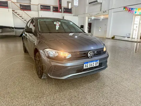 Volkswagen Polo 5P 1.6 Msi Track usado (2023) color Gris Oscuro precio $22.600.000