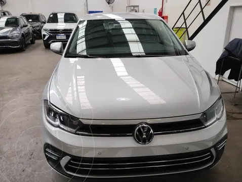 Volkswagen Polo 5P 1.0L Highline 170 TSi nuevo color Plata precio $33.000.000