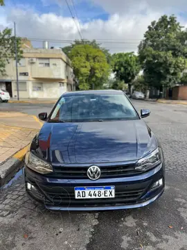 Volkswagen Polo 5P Highline usado (2019) color Azul financiado en cuotas(anticipo $1.600.000 cuotas desde $225.000)