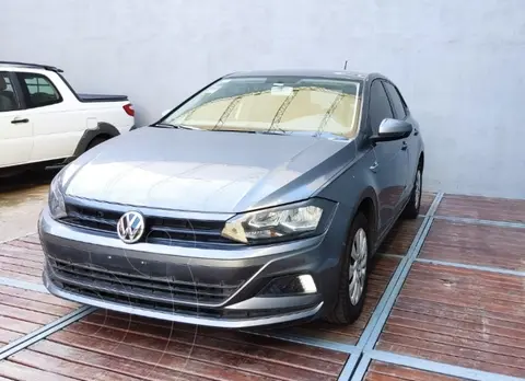 Volkswagen Polo 5P Trendline usado (2019) color Gris financiado en cuotas(anticipo $1.800.000 cuotas desde $200.000)