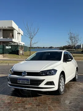 Volkswagen Polo 5P Trendline usado (2023) color Blanco financiado en cuotas(anticipo $3.500.000)