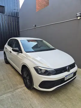 Volkswagen Polo 5P 1.6L Track MSi usado (2024) color Blanco Cristal financiado en cuotas(anticipo $4.999.999)