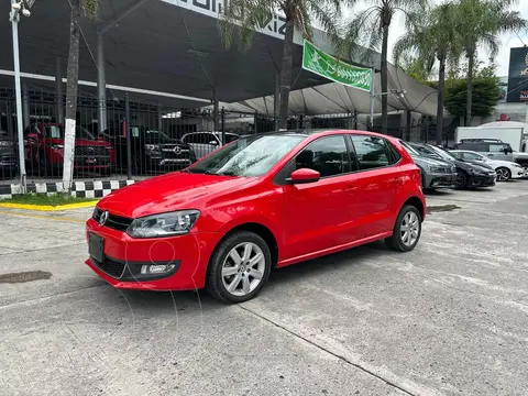 Volkswagen Polo Hatchback Highline usado (2014) color Rojo Flash precio $197,000