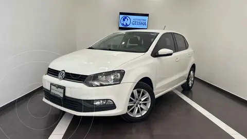 Volkswagen Polo Hatchback 1.6L Aut usado (2017) color Blanco financiado en mensualidades(enganche $43,780 mensualidades desde $4,319)