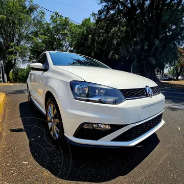 Volkswagen Polo Hatchback Comfortline Plus usado (2020) color Blanco precio $235,000