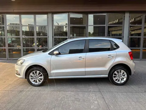 Volkswagen Polo Hatchback 1.6L usado (2017) color Plata precio $189,000