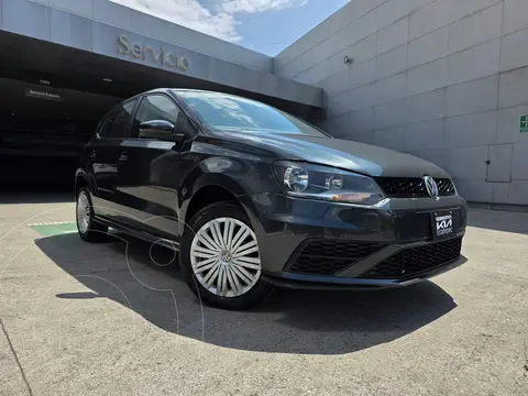 Volkswagen Polo Hatchback Startline usado (2022) color Gris financiado en mensualidades(enganche $56,772 mensualidades desde $6,532)