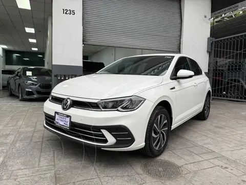 Volkswagen Polo Hatchback Highline usado (2026) color Blanco precio $384,900