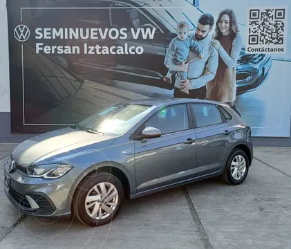 Volkswagen Polo Hatchback Comfortline usado (2024) color Gris financiado en mensualidades(enganche $70,600 mensualidades desde $10,500)