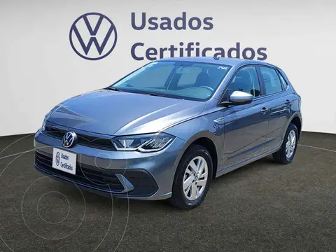 Volkswagen Polo Hatchback Comfortline usado (2024) color Gris precio $310,900