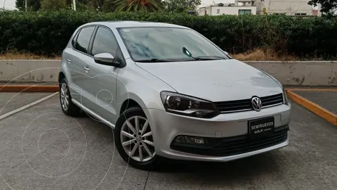 Volkswagen Polo Hatchback Design & Sound usado (2020) color plateado financiado en mensualidades(enganche $52,394 mensualidades desde $6,029)