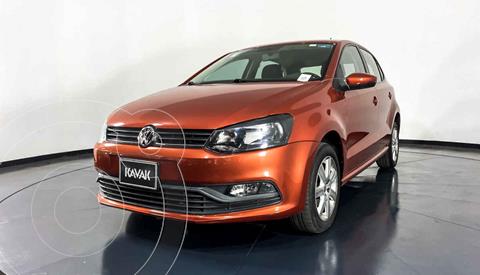 foto Volkswagen Polo Hatchback 1.6L Aut usado (2016) color Naranja precio $194,999