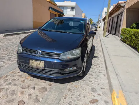 Volkswagen Polo Hatchback 1.2L TSI Aut usado (2016) color Azul Noche precio $166,000
