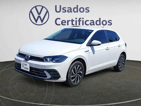 Volkswagen Polo Hatchback Highline usado (2024) color Blanco financiado en mensualidades(enganche $88,808 mensualidades desde $6,794)