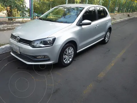 Volkswagen Polo Hatchback Startline usado (2017) color Plata precio $165,000