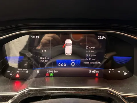 Volkswagen Polo Hatchback Comfortline Plus usado (2024) color Gris precio $309,990