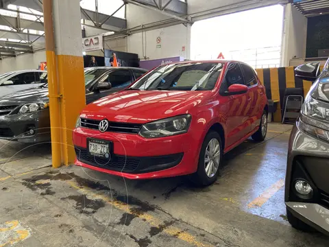 Volkswagen Polo Hatchback Highline Aut usado (2014) color Rojo precio $169,000