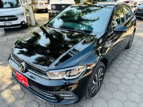 Volkswagen Polo Hatchback Highline usado (2024) color Negro precio $345,000