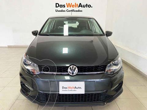 foto Volkswagen Polo Hatchback Comfortline Plus Tiptronic usado (2020) color Gris precio $279,379