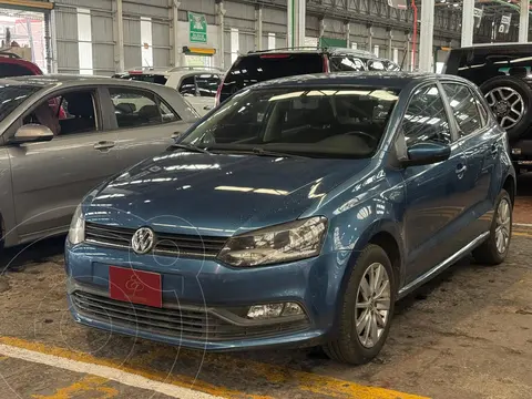 Volkswagen Polo Hatchback 1.6L Aut usado (2018) color Azul financiado en mensualidades(enganche $60,000 mensualidades desde $5,250)