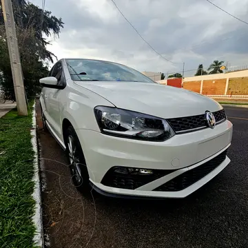 Volkswagen Polo Hatchback Comfortline Plus usado (2020) color Blanco precio $230,000