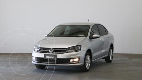 foto Volkswagen Polo Comfortline usado (2018) color Plata Reflex precio $2.210.000
