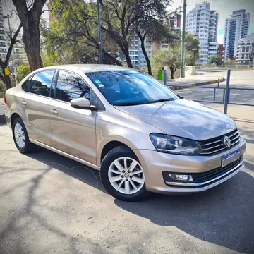 Volkswagen Polo Comfortline Tiptronic usado (2016) color Beige precio $14.900.000