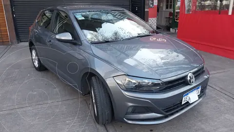 Volkswagen Polo 1,6 Comfortline Tipt usado (2021) color Gris Oscuro precio u$s16.900