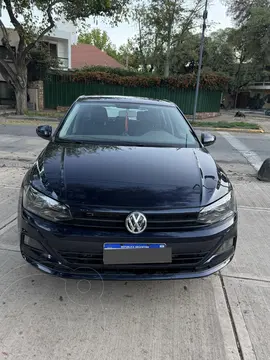 Volkswagen Polo Classic 1.6 Trendline usado (2019) color Azul precio $19.000.000