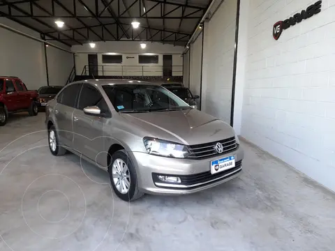 Volkswagen Polo Comfortline Tiptronic usado (2016) color Beige precio $18.500.000