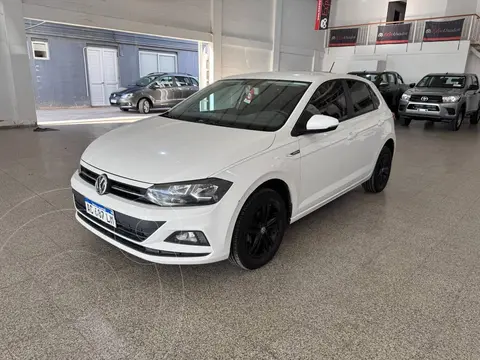 Volkswagen Polo Classic 1.6 Comfortline usado (2018) color Blanco precio $19.100.000